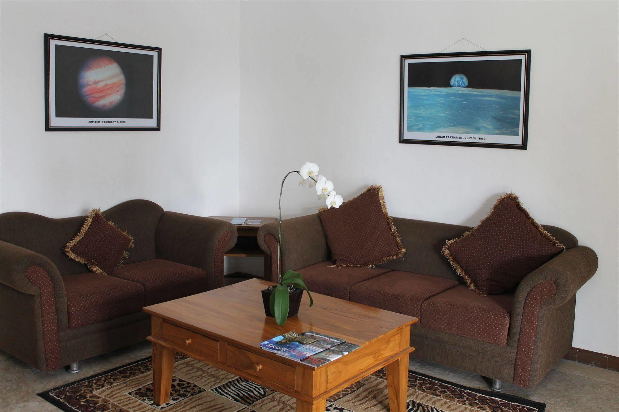 Lombok Beach Villa Mangsit Exteriör bild