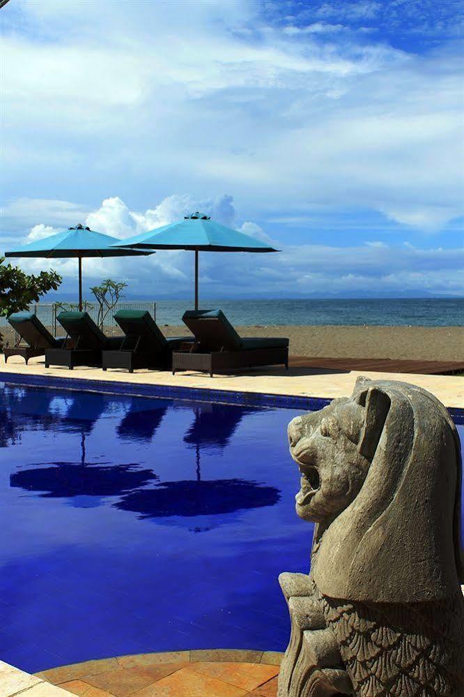 Lombok Beach Villa Mangsit Exteriör bild