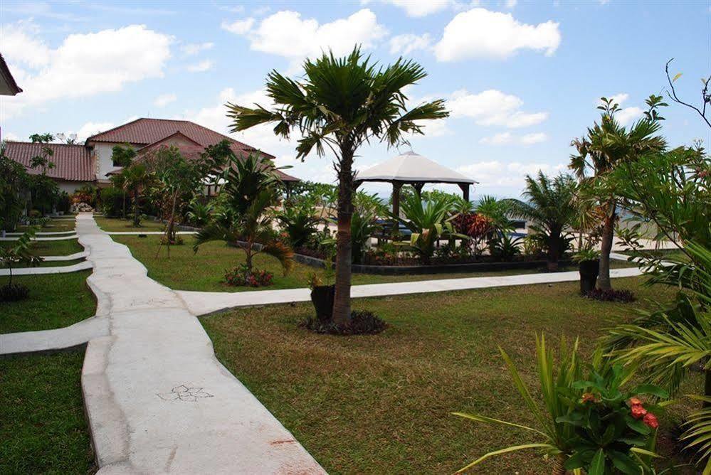 Lombok Beach Villa Mangsit Exteriör bild